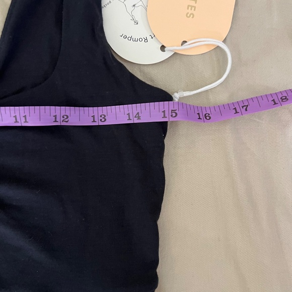 Blogilates - Women’s Sweatheart Romper Jet Black Size small - Picture 7 of 8